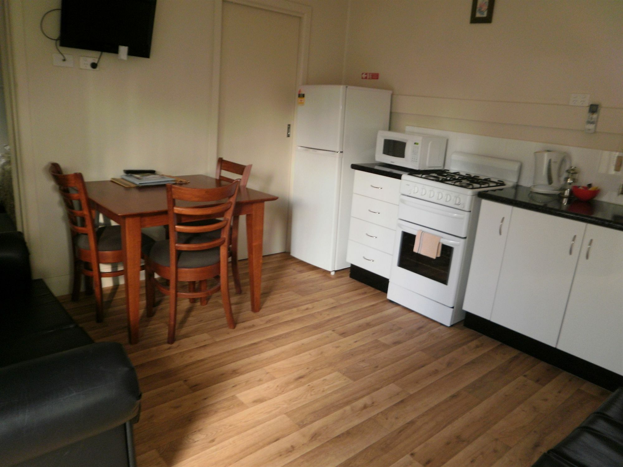 Kickback Cottages Lakes Entrance Eksteriør billede