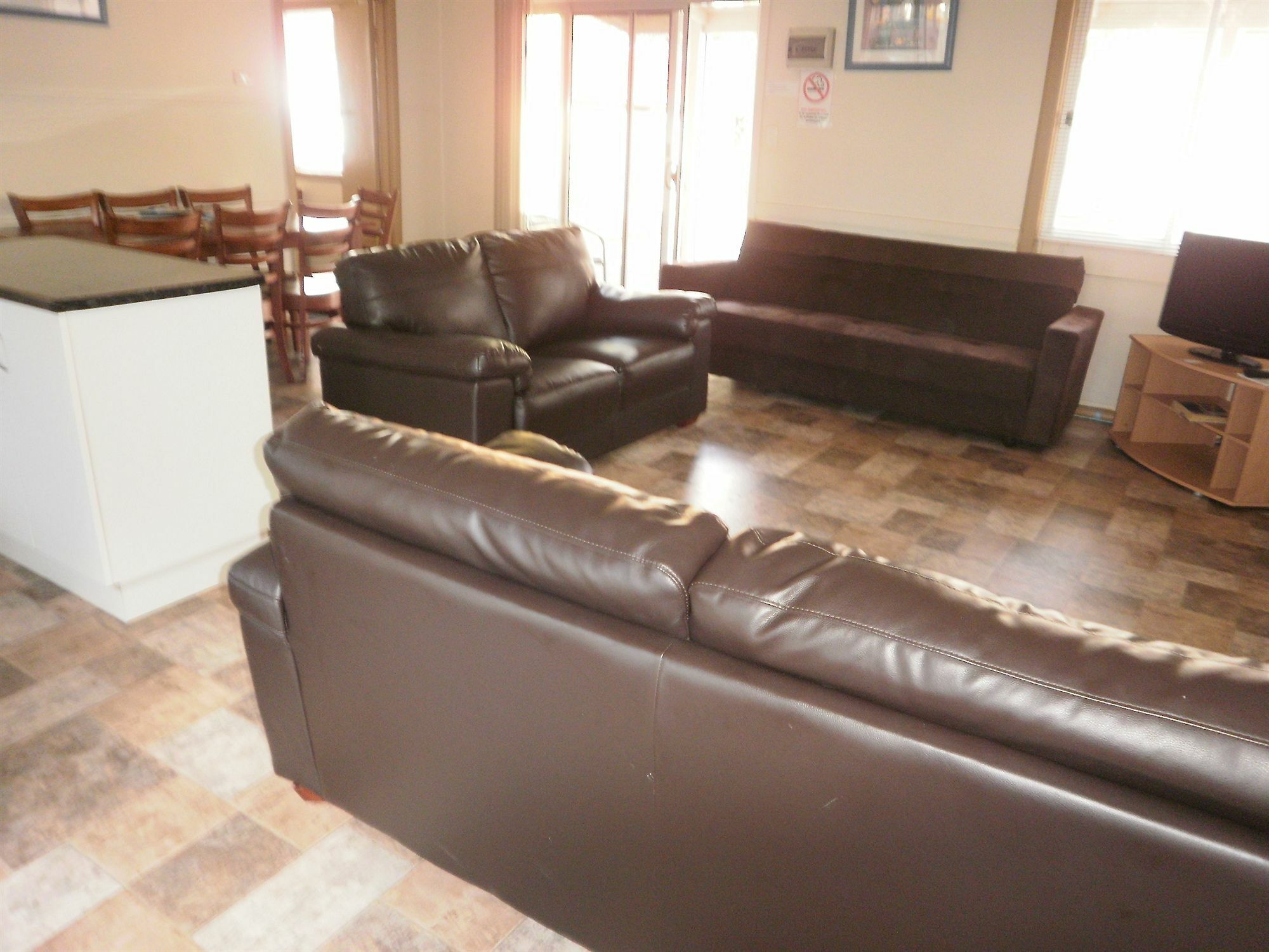 Kickback Cottages Lakes Entrance Eksteriør billede