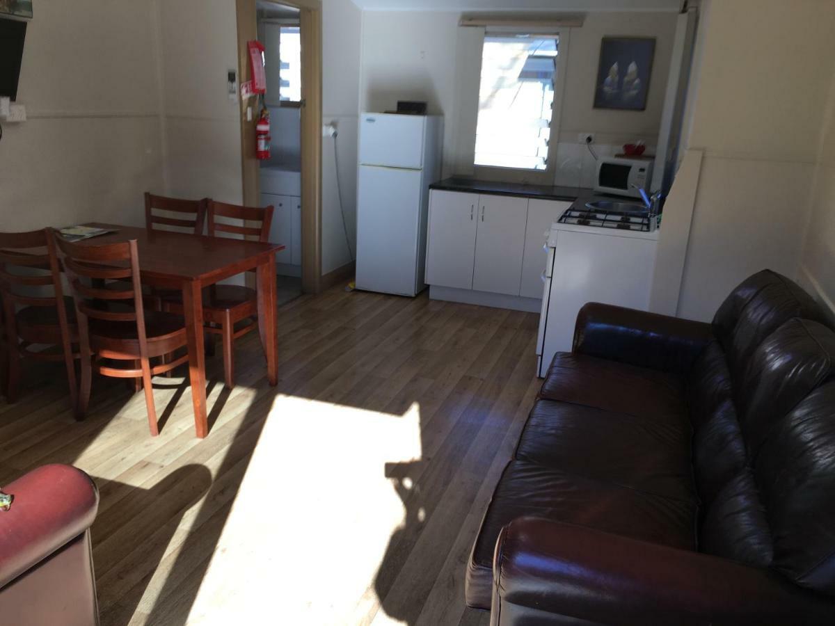 Kickback Cottages Lakes Entrance Eksteriør billede