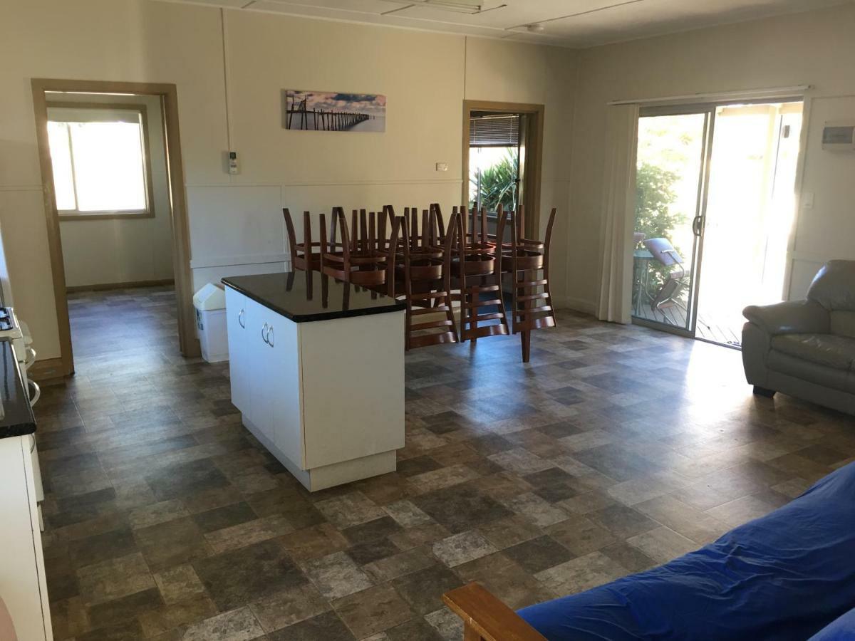 Kickback Cottages Lakes Entrance Eksteriør billede