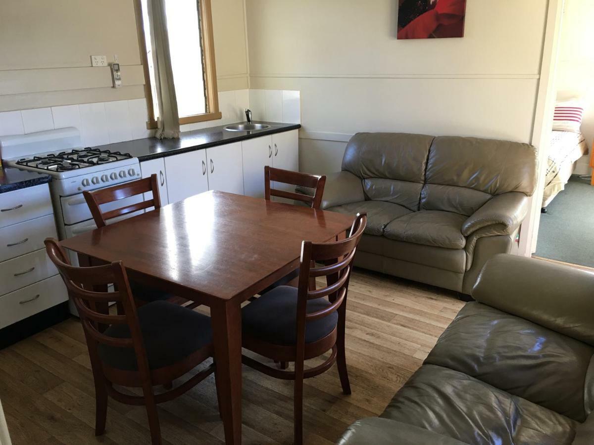 Kickback Cottages Lakes Entrance Eksteriør billede