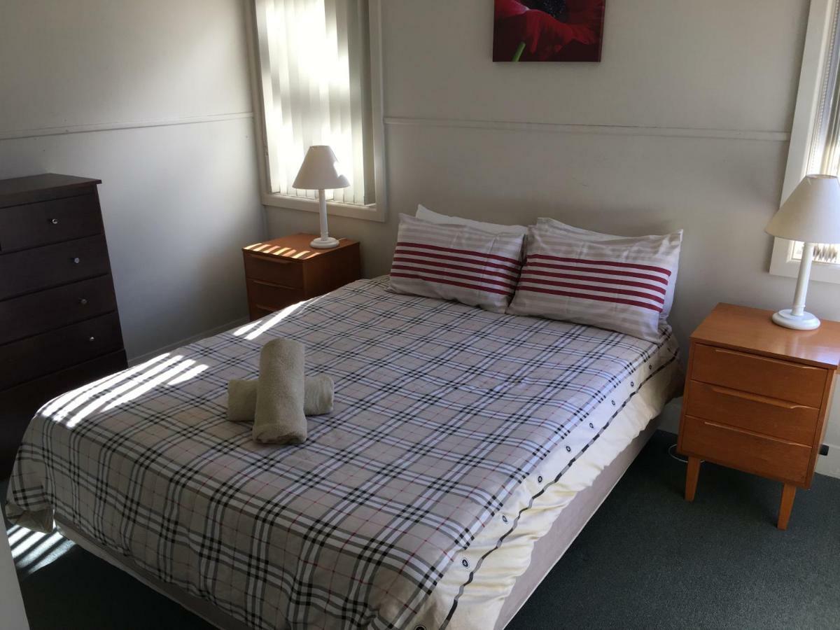 Kickback Cottages Lakes Entrance Eksteriør billede
