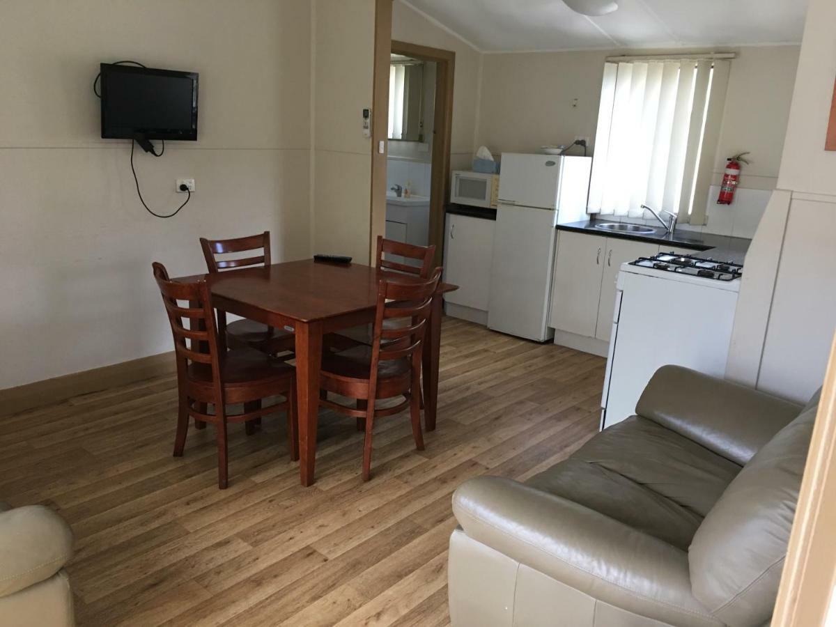 Kickback Cottages Lakes Entrance Eksteriør billede